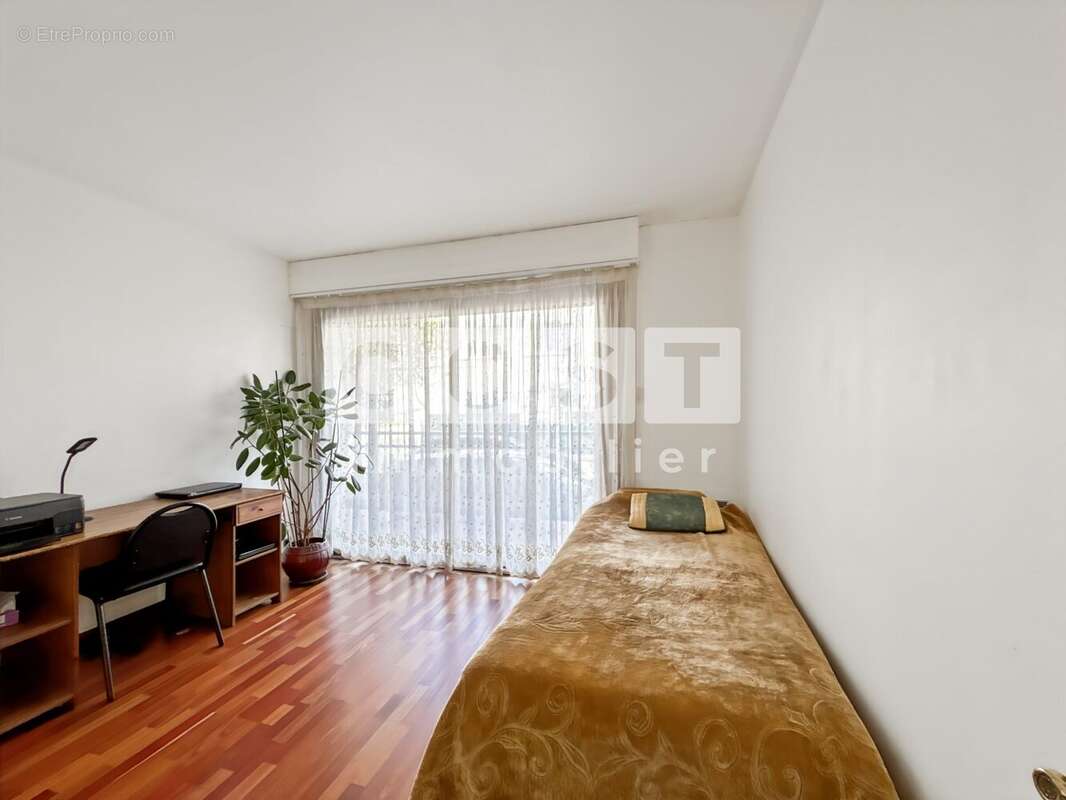 Appartement à BOIS-COLOMBES