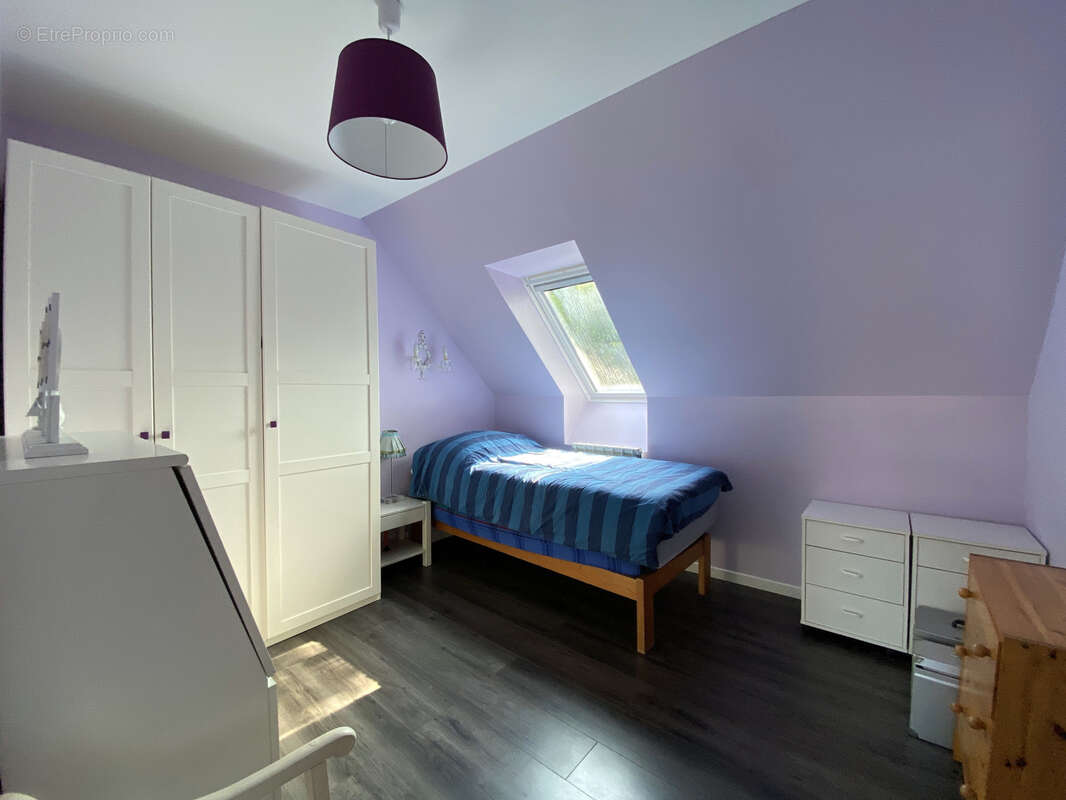 Maison à CHENNEVIERES-SUR-MARNE