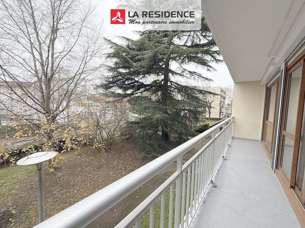 Appartement à VELIZY-VILLACOUBLAY