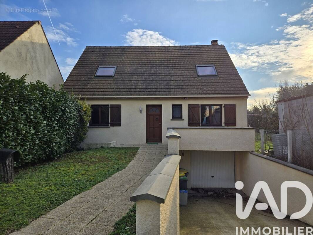 Photo 1 - Maison à LES MUREAUX