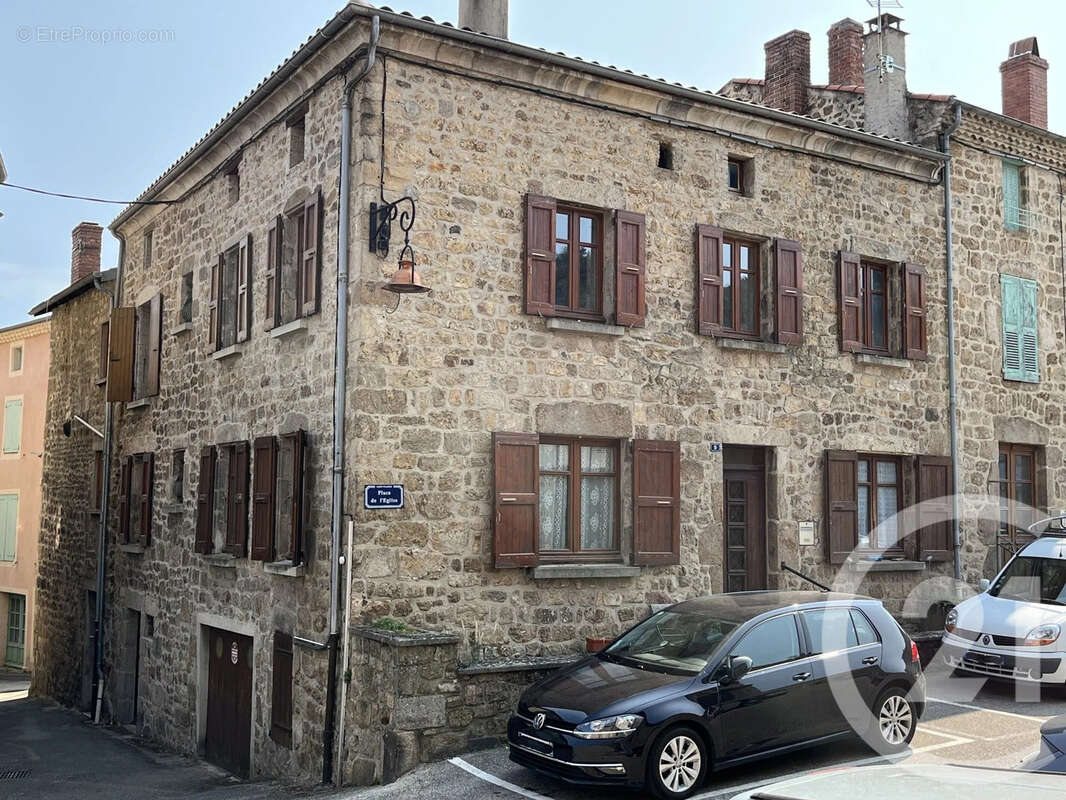 Maison à SAINT-FELICIEN