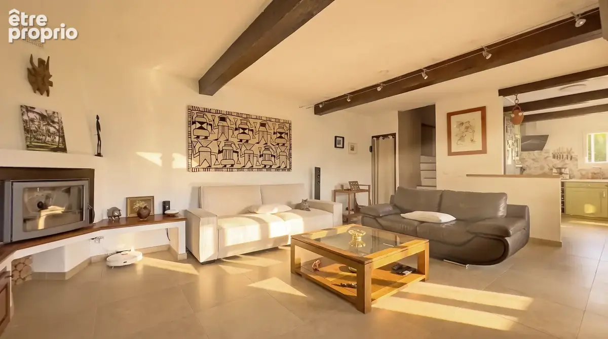 Exclusivité   Belgentier  Villa en parfait état avec piscine et vue dégagée - photo 8