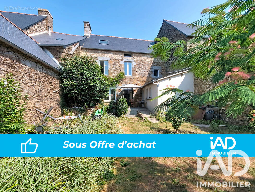 Photo 1 - Maison à TRANS-LA-FORET