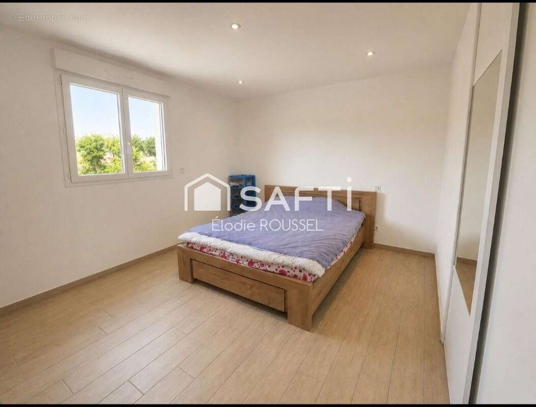 Maison 145 m² à Val-De-Reuil  - photo 7
