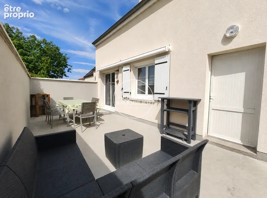 Maison à SAINT-AY