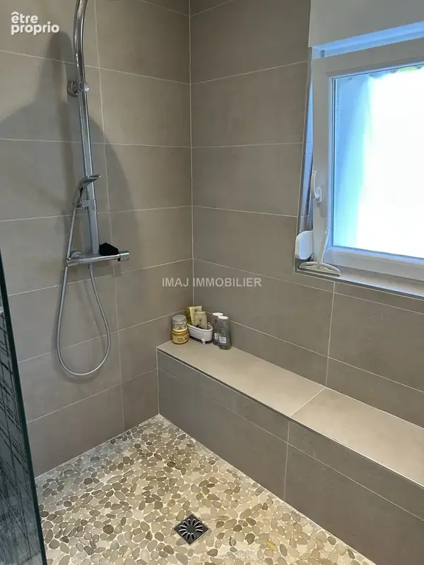 Maison rénovée individuelle - photo 9
