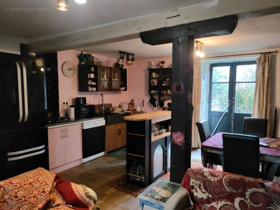 Maison à BUSSIERE-GALANT