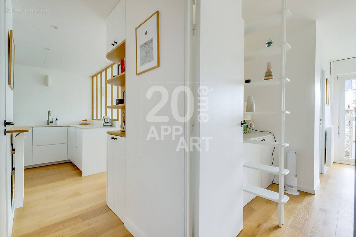 Appartement à PARIS-20E