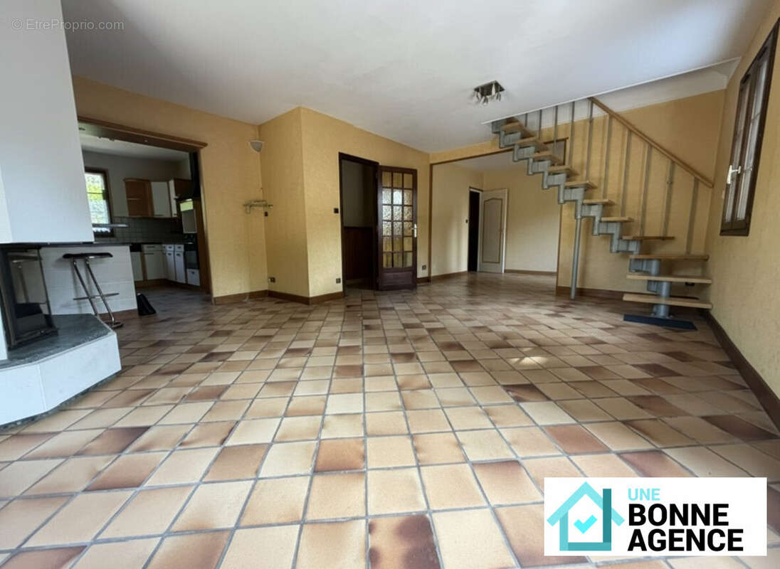 Maison 130 m² à Orleans  - photo 3