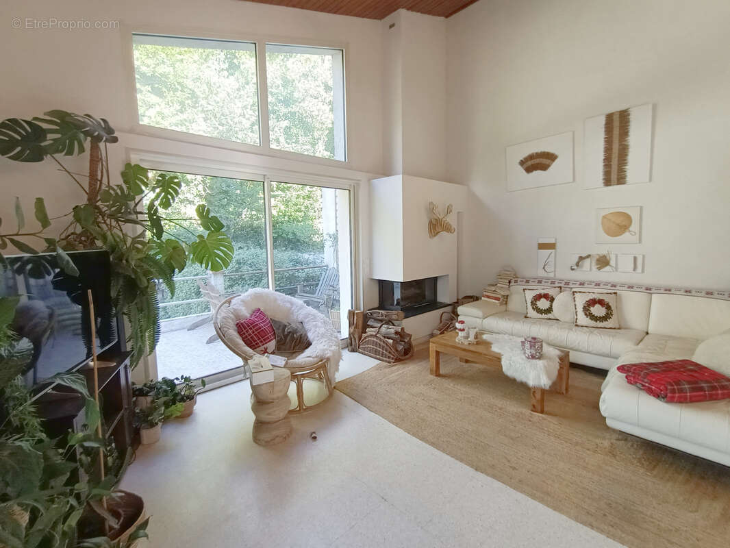 Maison à PEYMEINADE