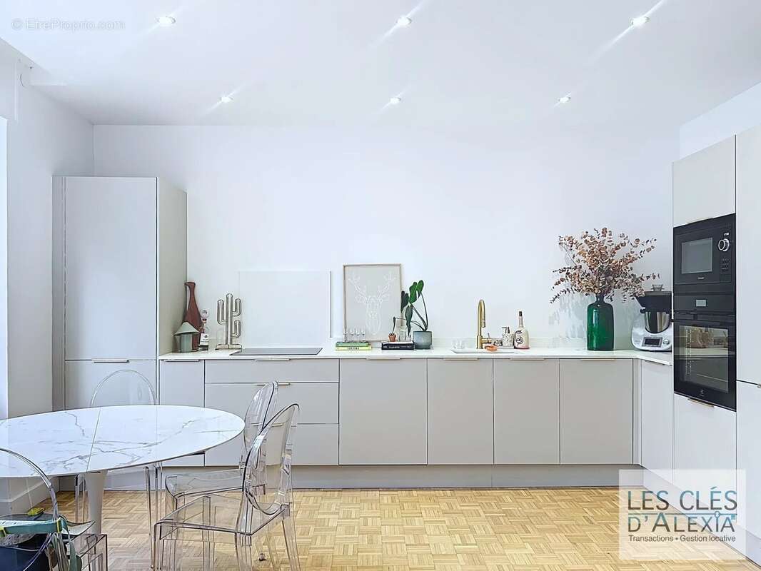 Appartement à LYON-6E