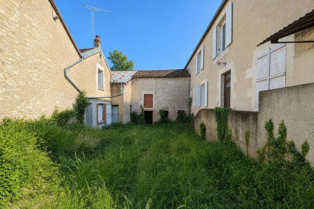 Appartement à BONNY-SUR-LOIRE
