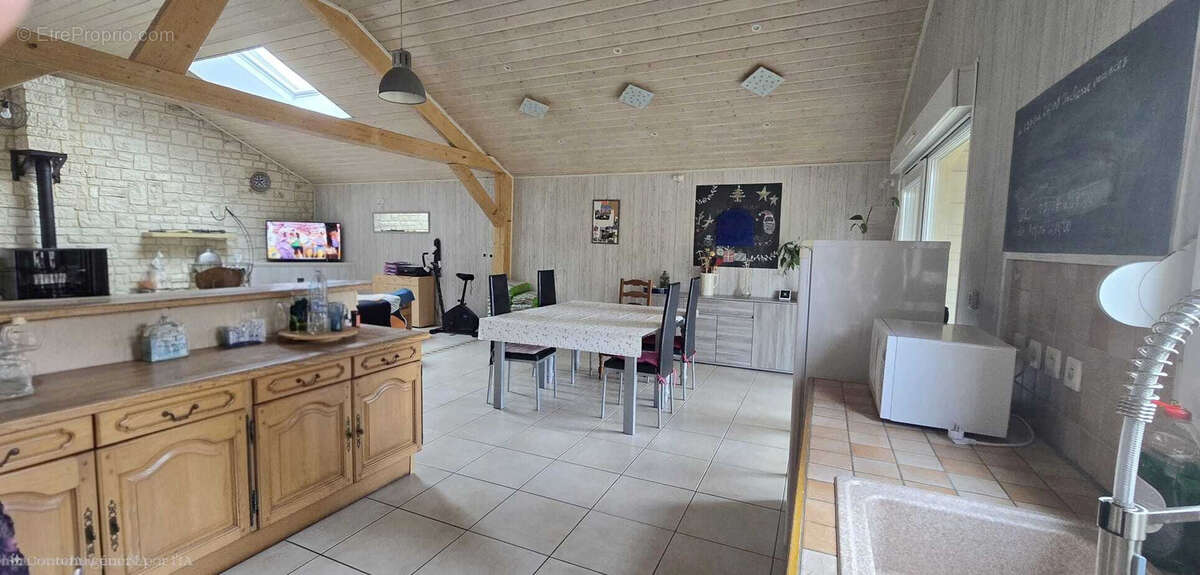 Maison à LONGUYON