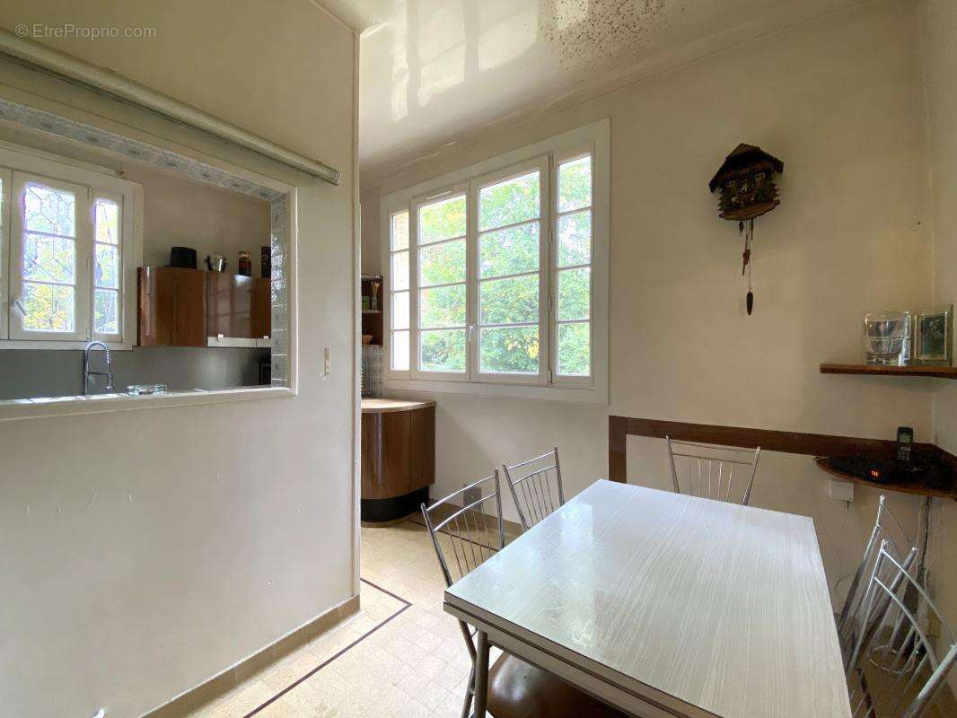 Maison à ROSNY-SUR-SEINE