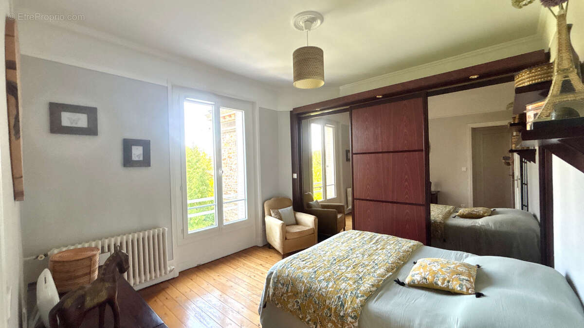 Maison à ENGHIEN-LES-BAINS