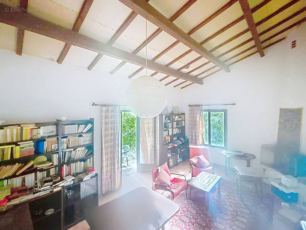 Maison à SPERACEDES