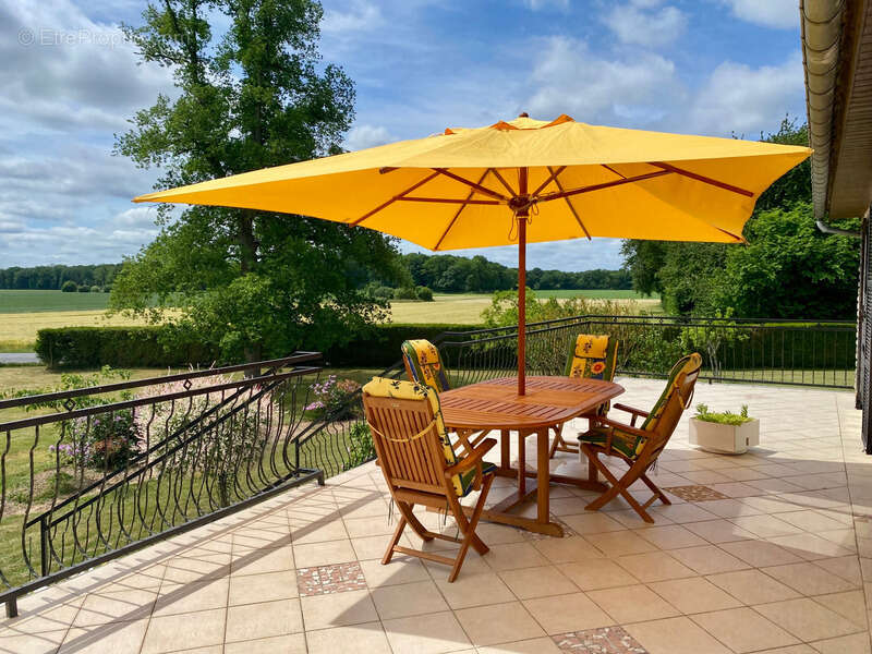 Maison à BEAUMONT-LE-ROGER