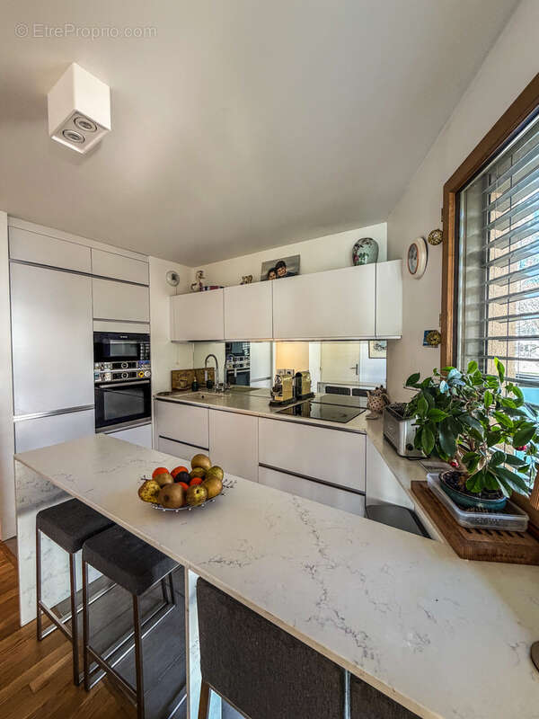 Appartement à SAINT-CYR-AU-MONT-D'OR