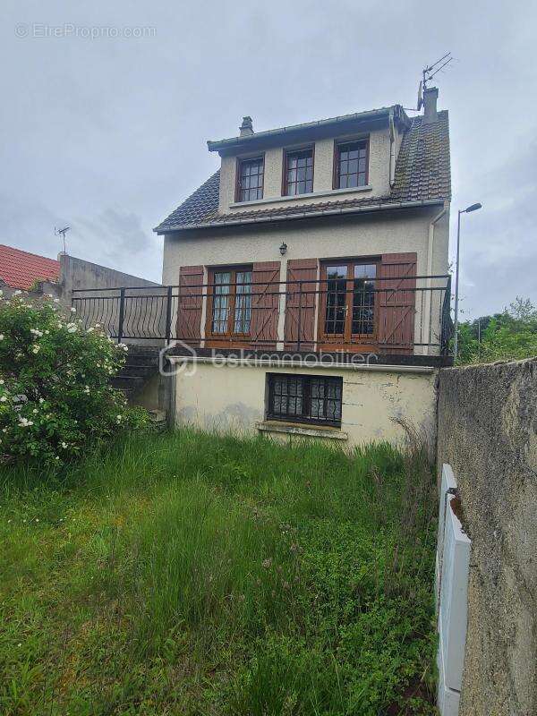 Maison à BOISSY-SOUS-SAINT-YON