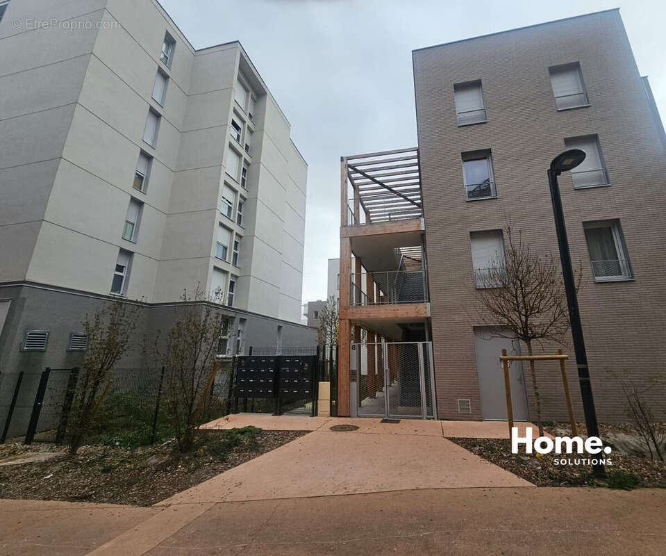 Appartement à ROMAINVILLE