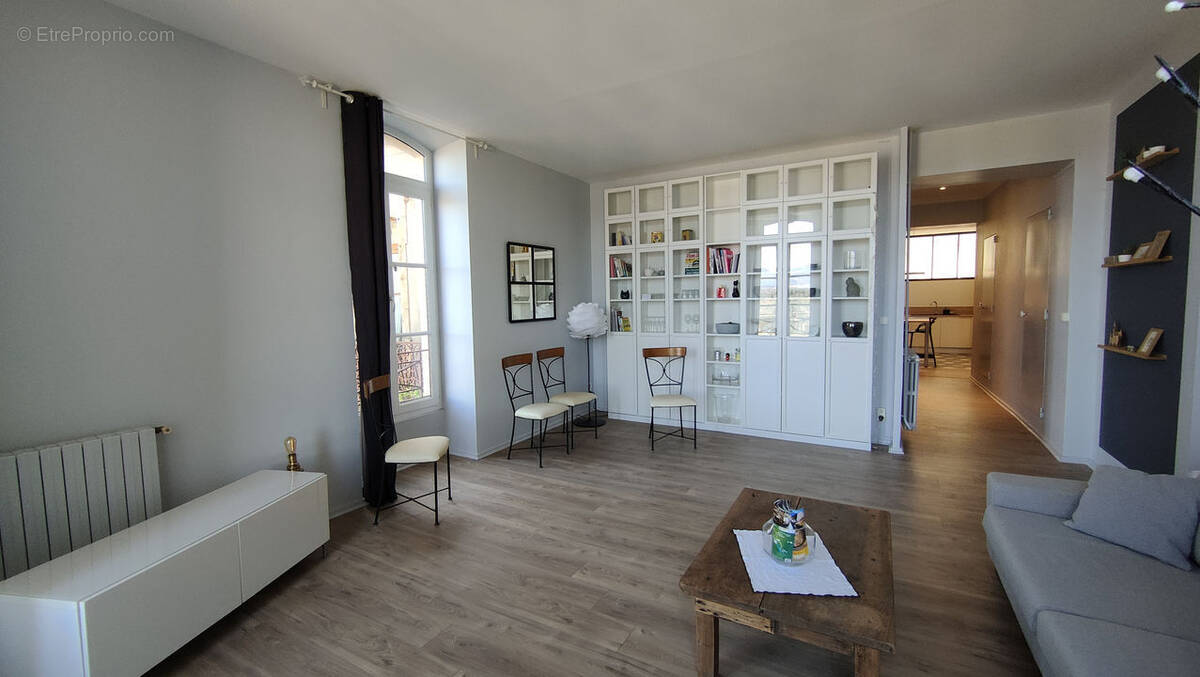 Appartement à AUBENAS