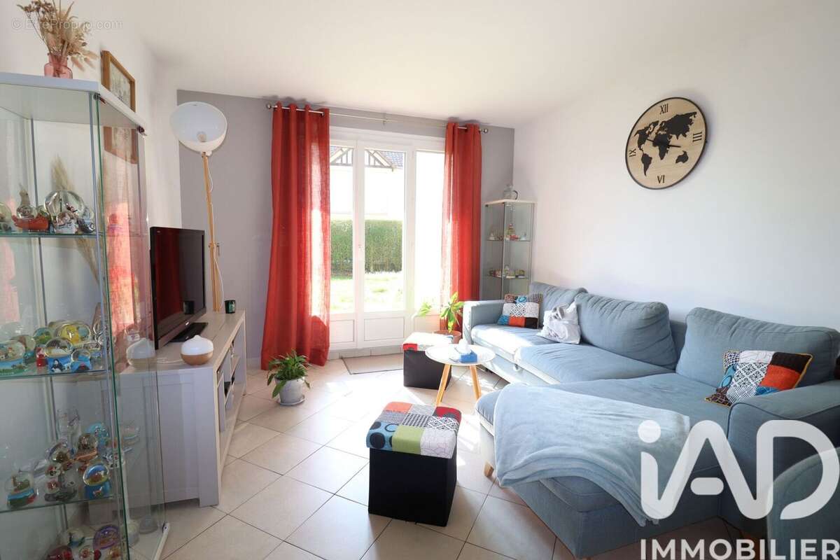 Appartement 56 m² à Evreux  - photo 4