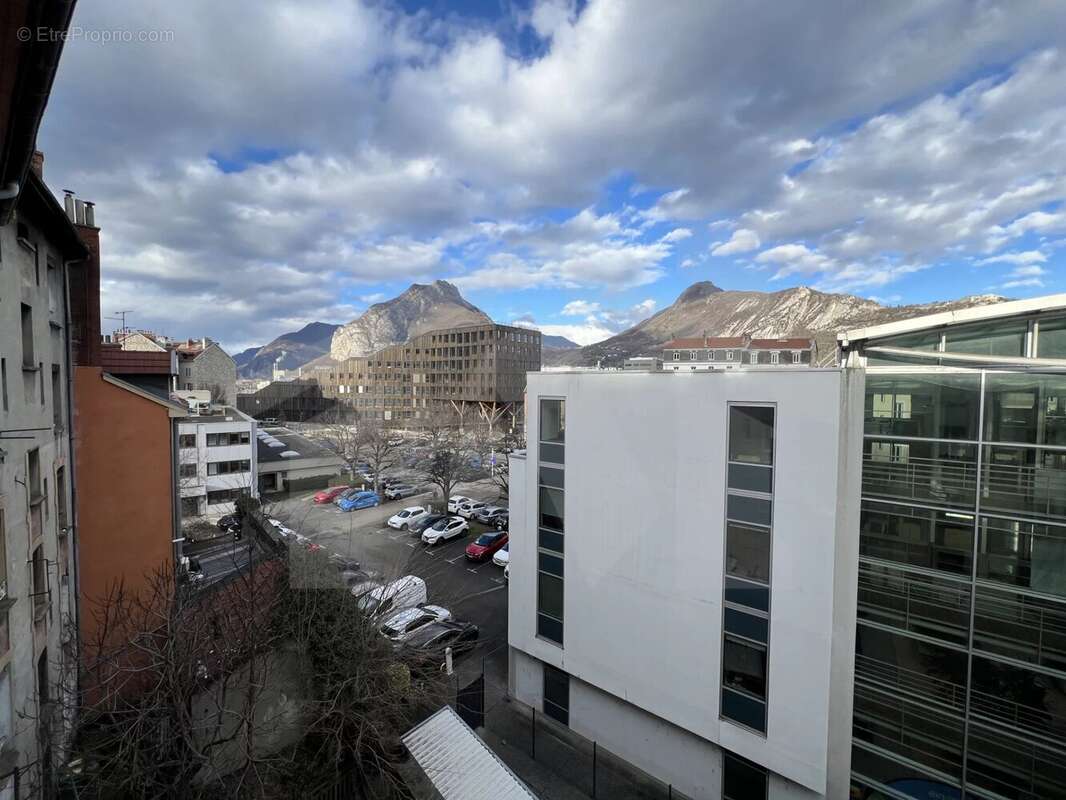 T3 3eme etage - 38 rue diderot - photo 15