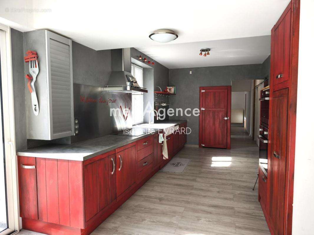 Maison de Maître 5 chambres avec grange - photo 7