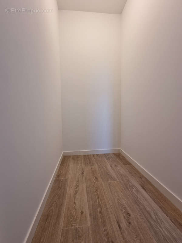 Appartement à SAINT-ERBLON