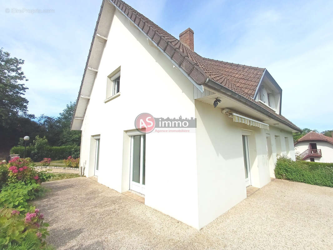 Maison à OFFRANVILLE