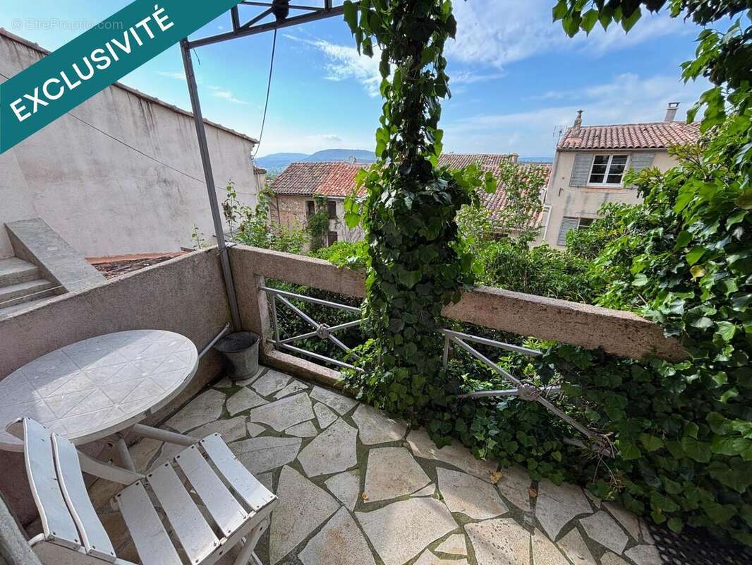 Maison 145 m² à Esparron  - photo 6