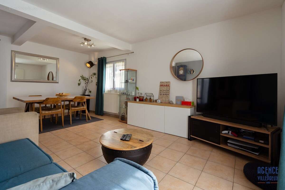 Maison à VILLEPREUX