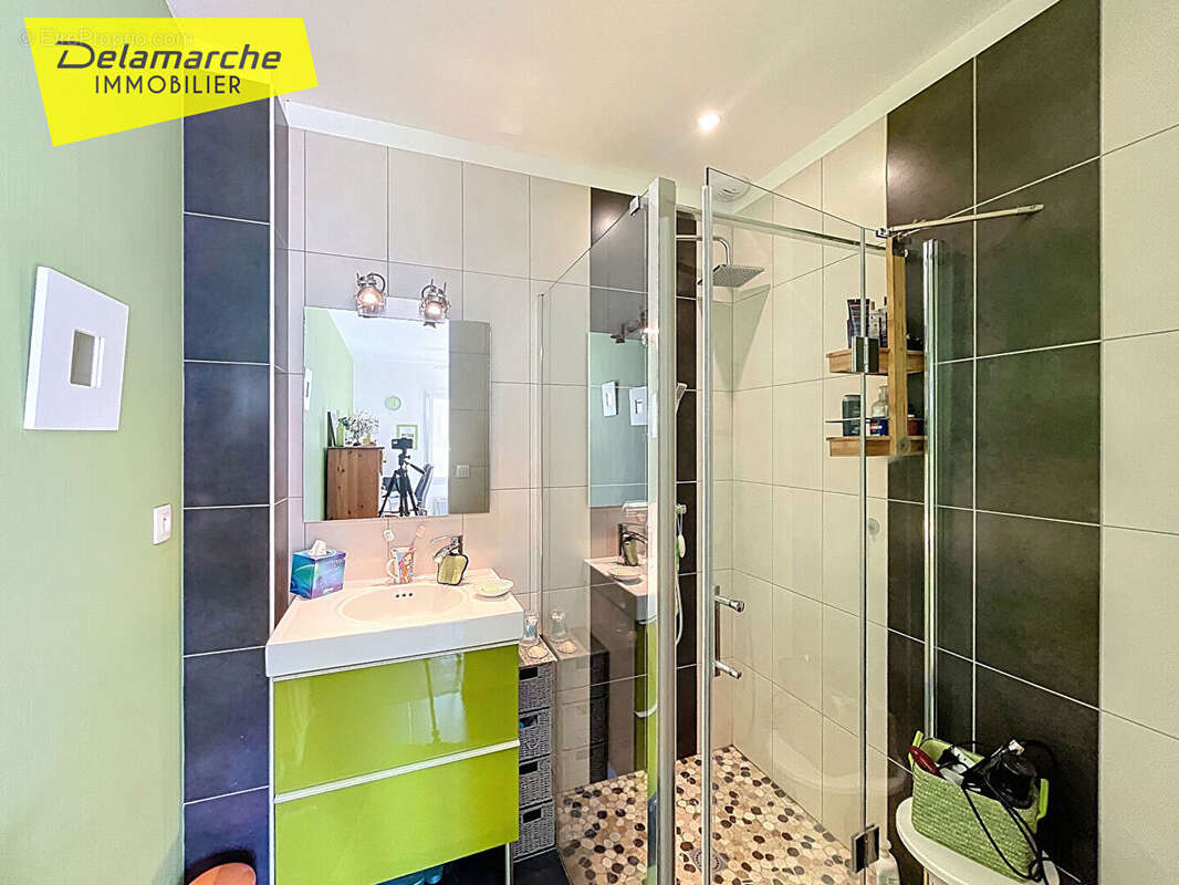 Maison à SAINT-SAUVEUR-LA-POMMERAYE