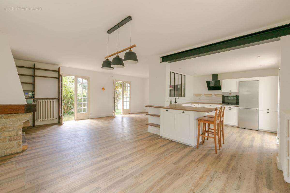 Maison familiale avec jardin - photo 3