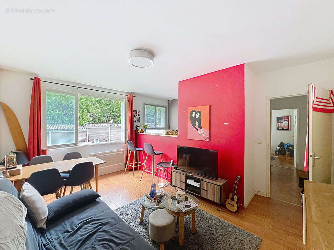 Appartement à BORDEAUX