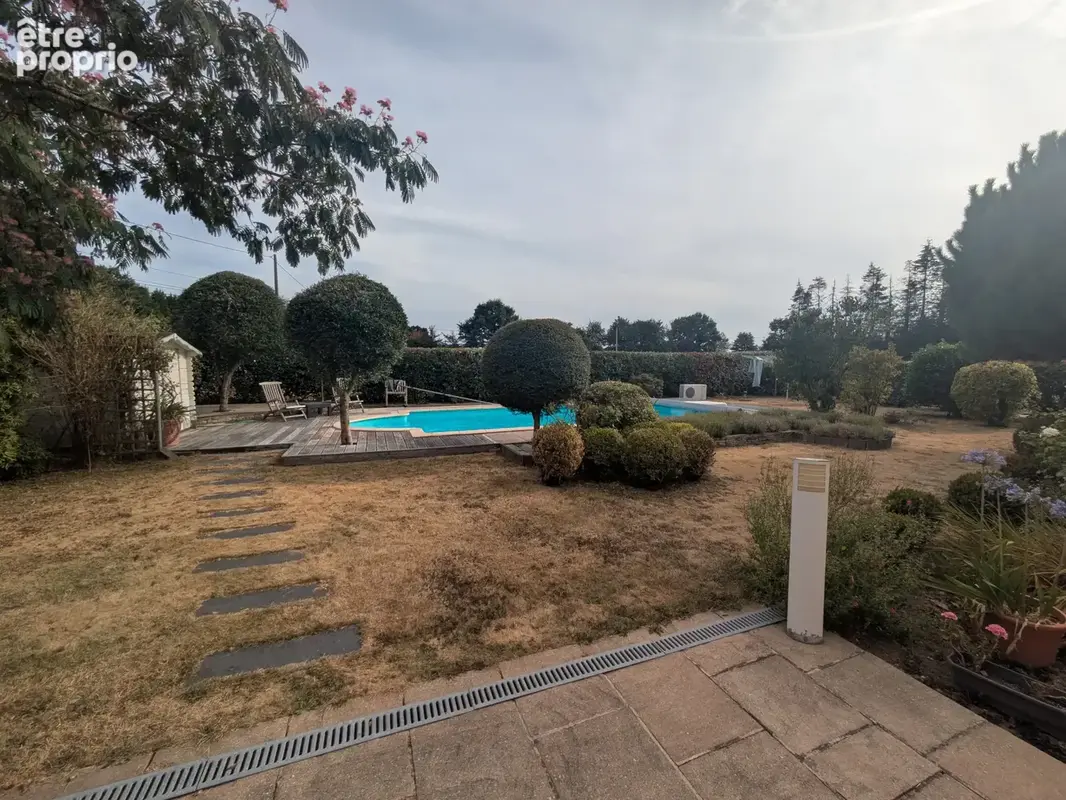 Maison avec vie de plain pied et piscine - photo 15