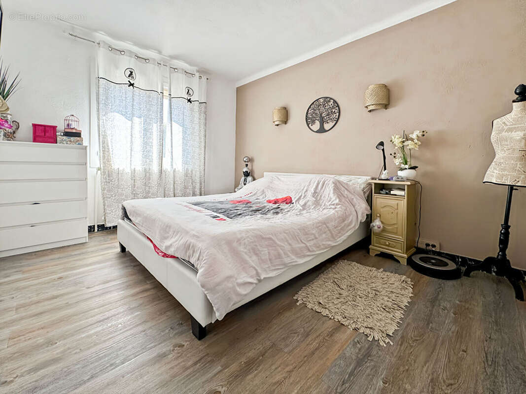 Maison à BEDARRIDES