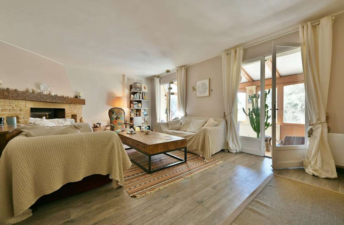 Maison à UZES