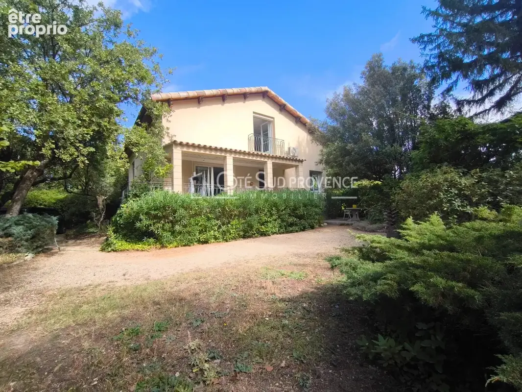 Photo Maison à Saint-Didier au prix de 405 000€