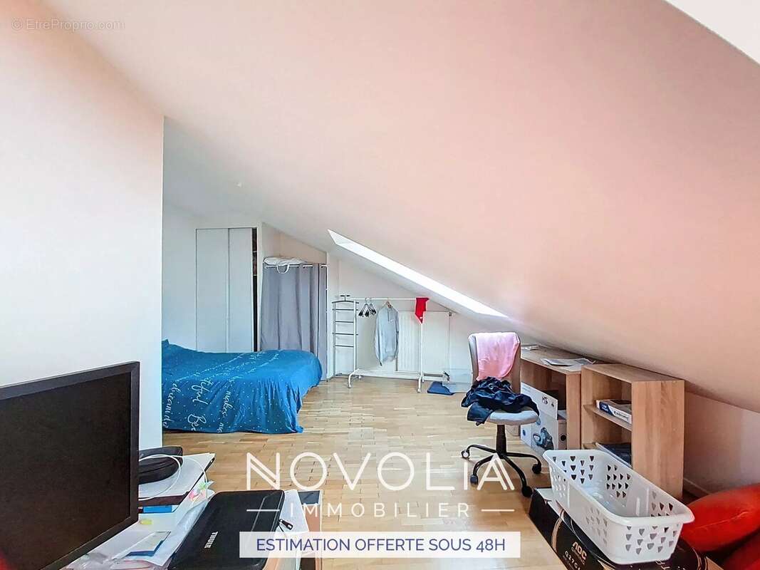 Appartement à VAULX-EN-VELIN