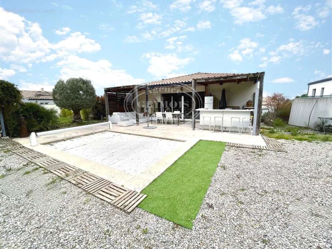 Maison à LEZIGNAN-CORBIERES