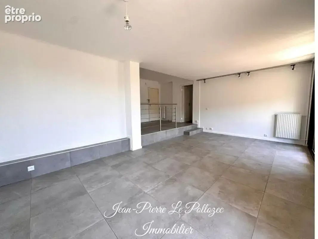 Appartement type 3/4 entièrement rénové - photo 5