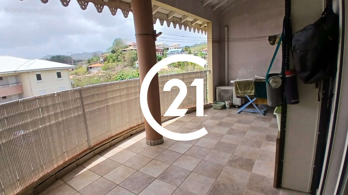 Appartement à LES TROIS-ILETS