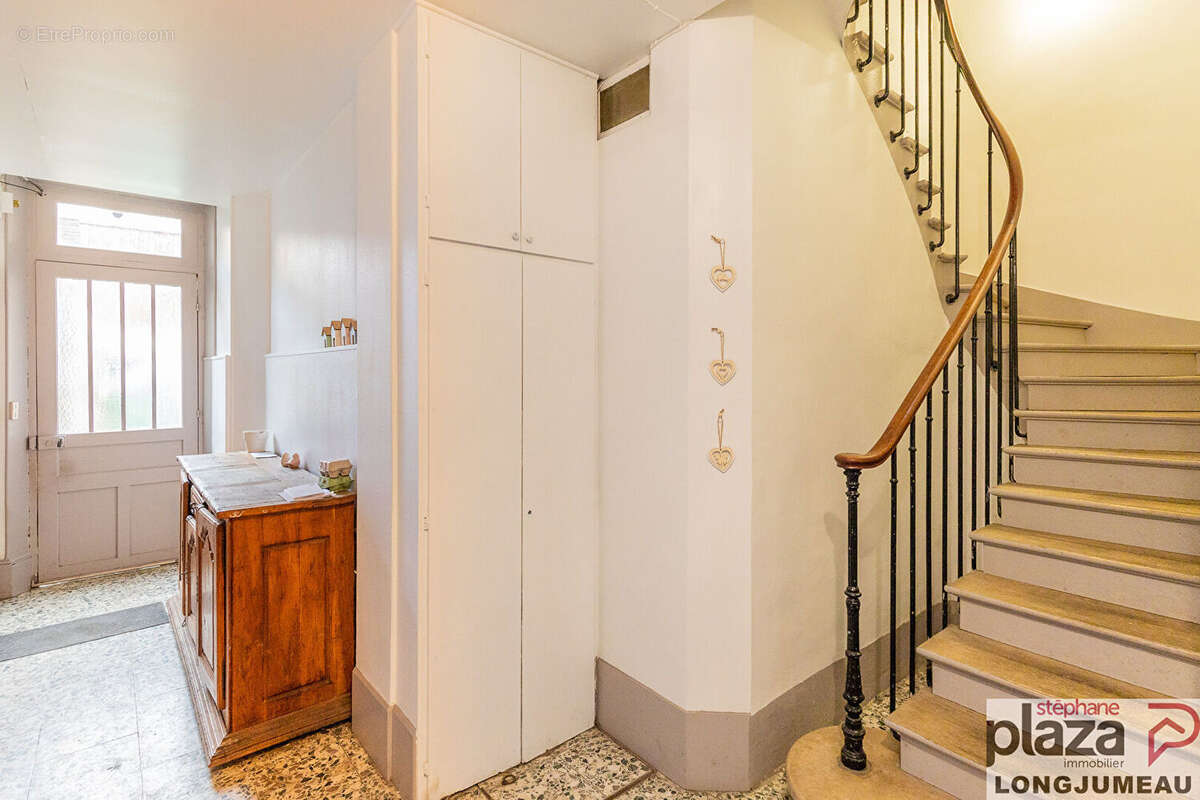 Appartement à LONGJUMEAU