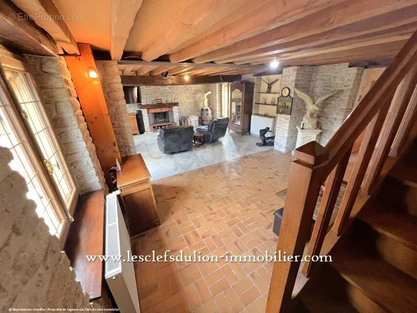 Maison à ECUELLES