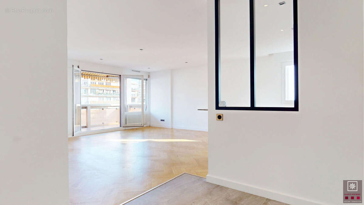 Appartement à LYON-6E