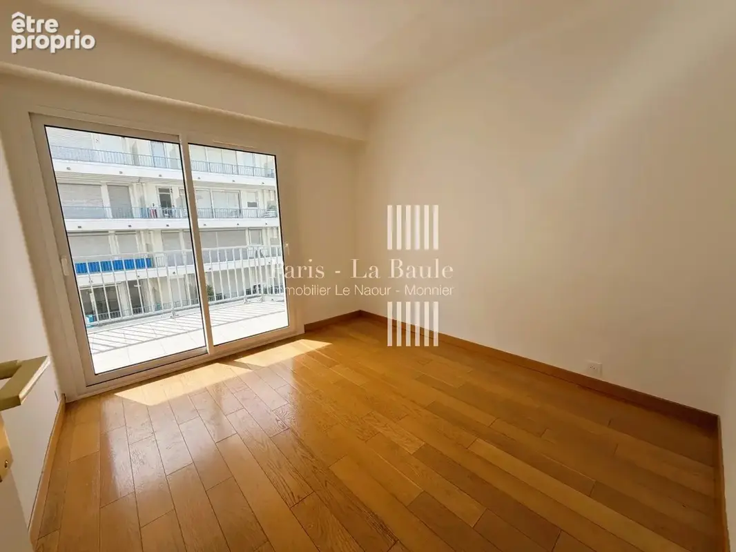 Lajarrige, 3 pièces rénové avec stationnements - photo 9