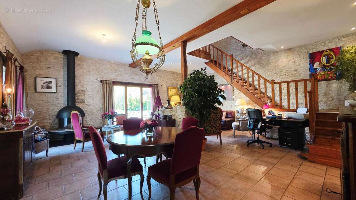Maison à CIVRAY