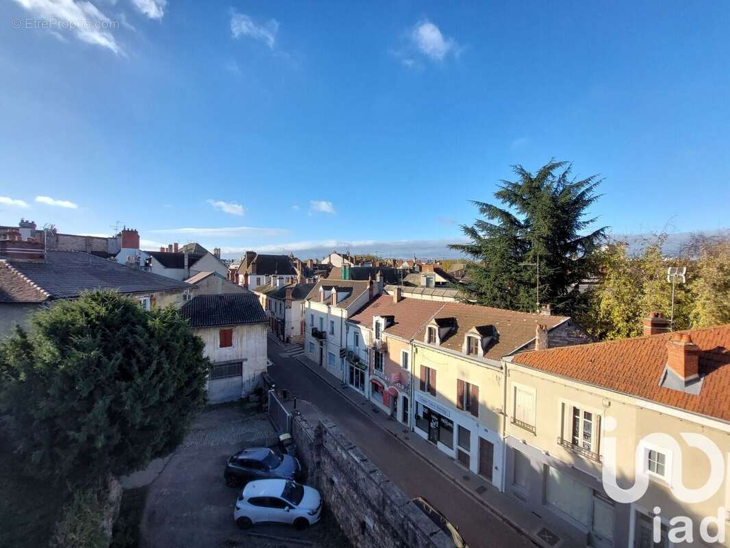 Photo 6 - Appartement à CHALON-SUR-SAONE