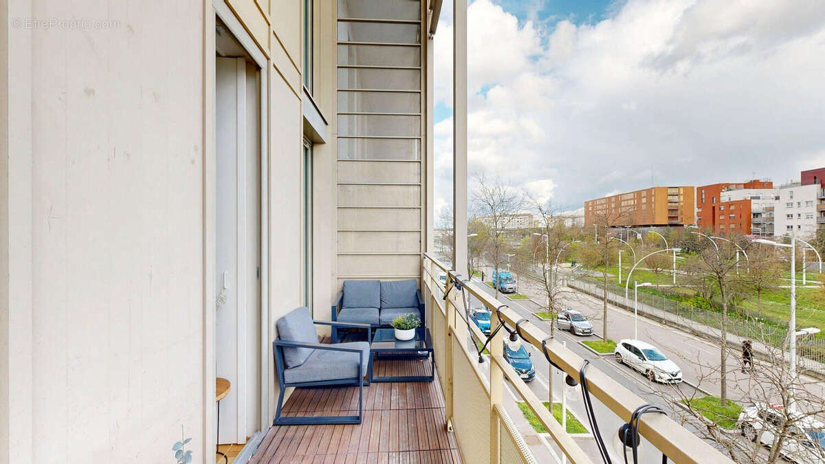 Appartement à NANTERRE